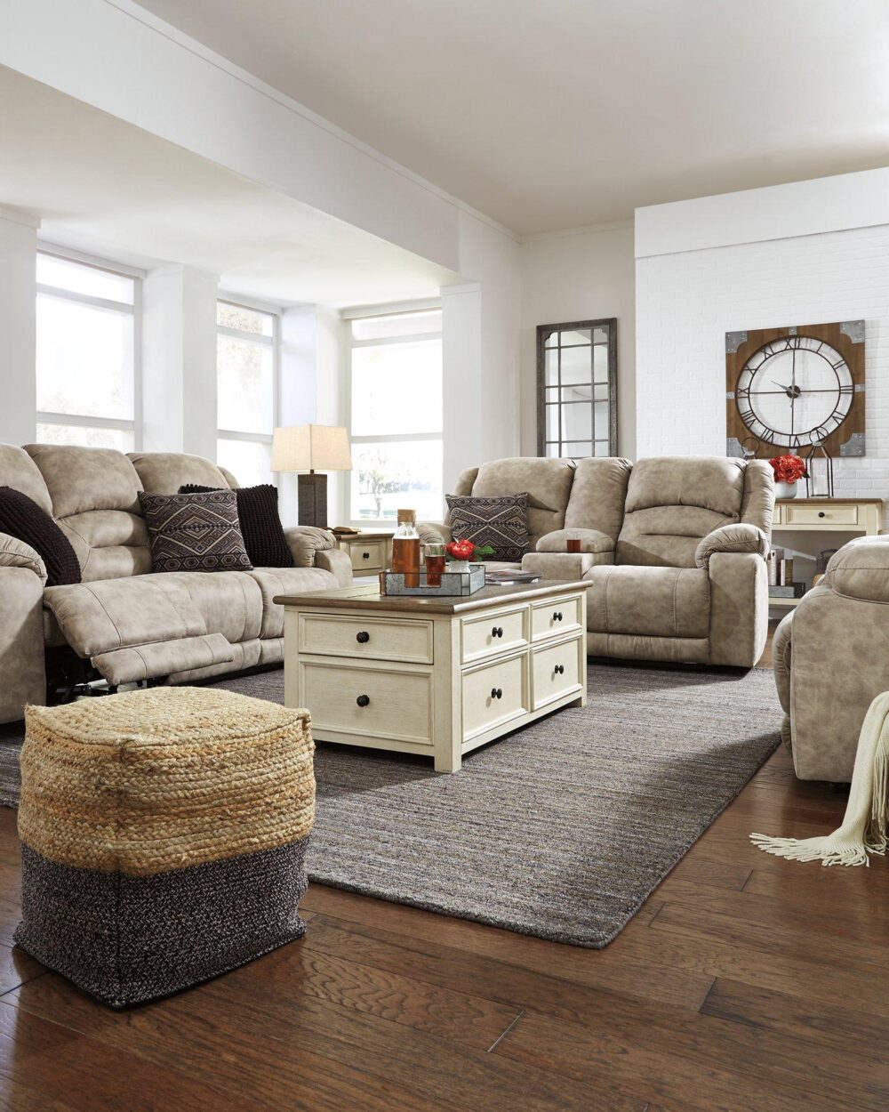 Sweed Valley Pouf - Image 4