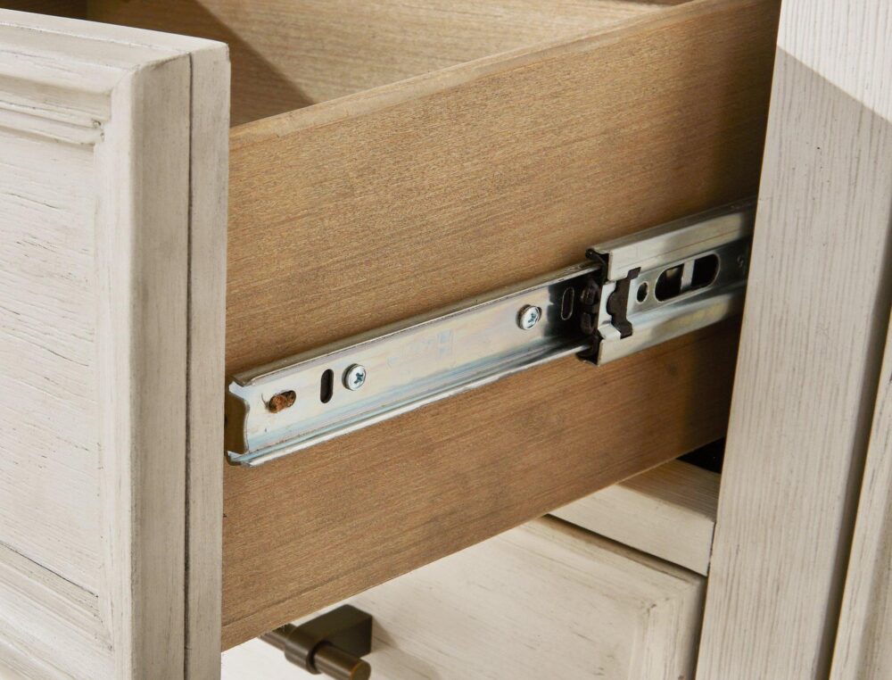 Shaybrock Dining Server - Image 6