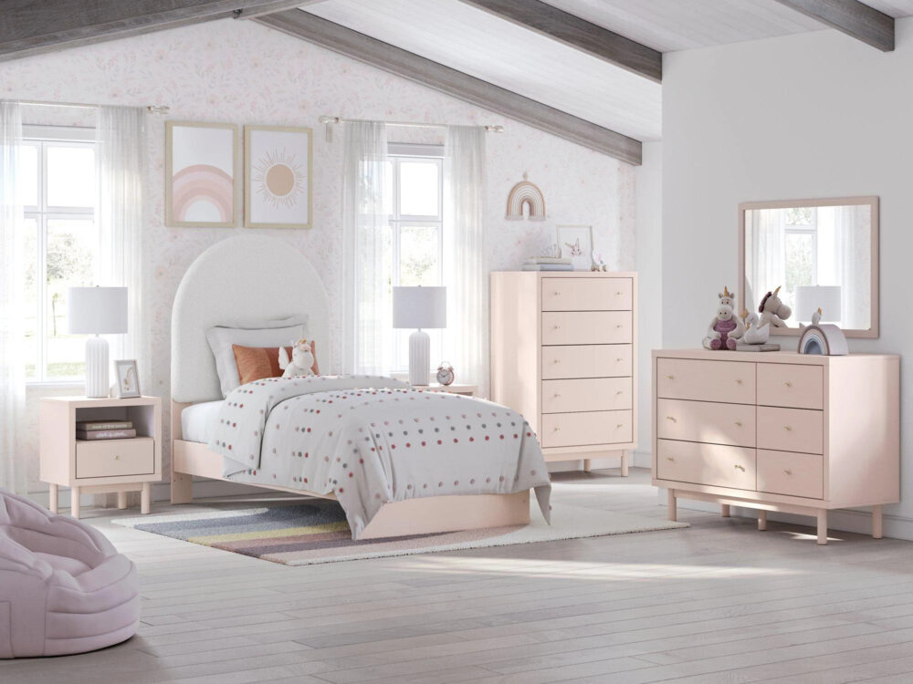 Wistenpine Dresser and Mirror - Image 2